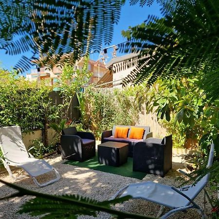 סנטה פולה Oscar'S Chillout House By The Beach מראה חיצוני תמונה
