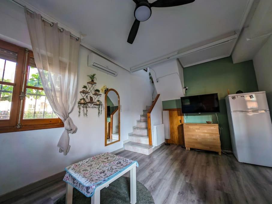 סנטה פולה Oscar'S Chillout House By The Beach מראה חיצוני תמונה